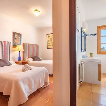 El Paraiso Des Llombards By Interhome * Llombarts